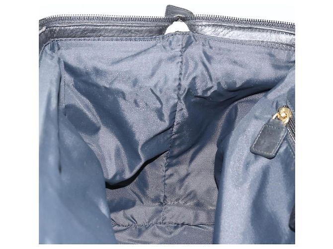 Céline Borsa a mano Celine Circle in nylon nero e oro Auth 178010 D'oro - vista 19