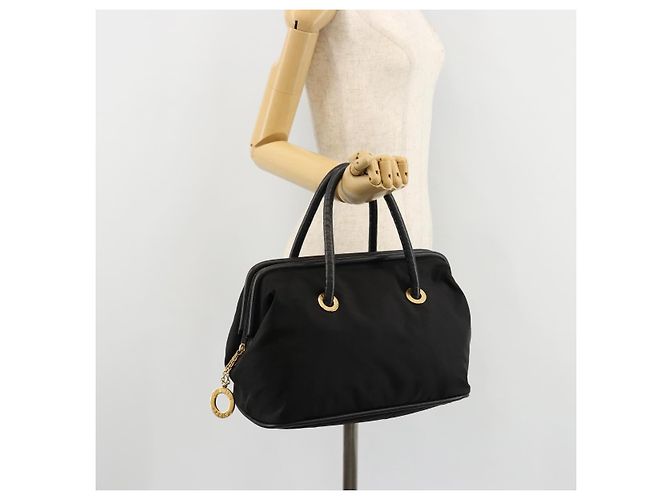 Céline Borsa a mano Celine Circle in nylon nero e oro Auth 178010 D'oro - vista 23