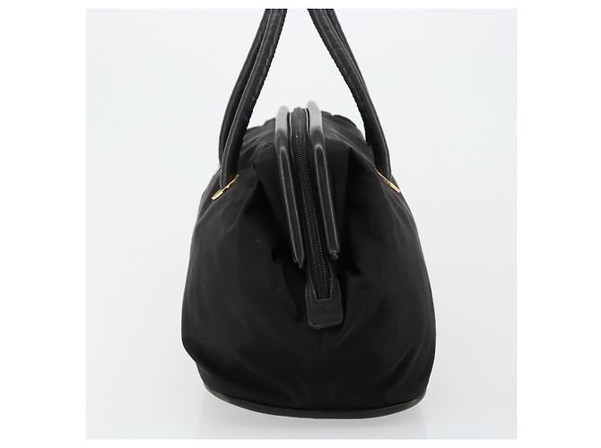 Céline Borsa a mano Celine Circle in nylon nero e oro Auth 178010 D'oro - vista 4