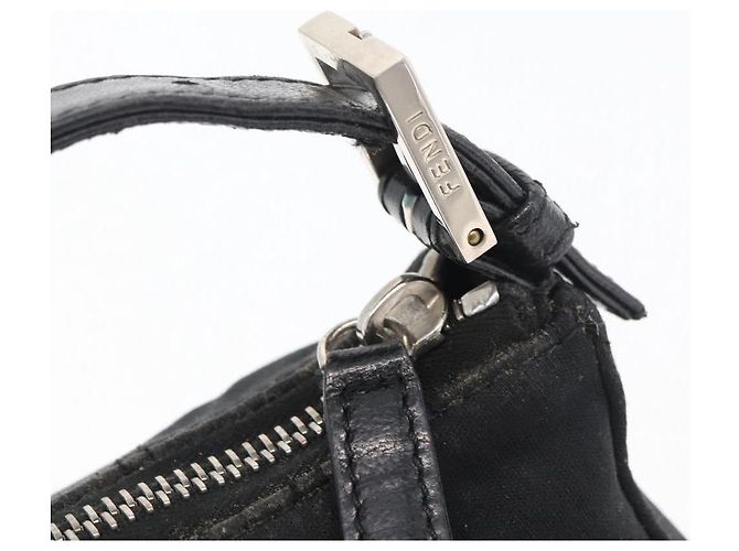 FENDI Handtasche aus Nylon Schwarz Silber Authentisch 177926 - Ansicht 17