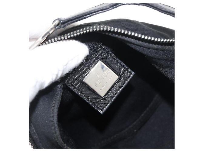 FENDI Handtasche aus Nylon Schwarz Silber Authentisch 177926 - Ansicht 18