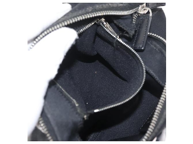 FENDI Handtasche aus Nylon Schwarz Silber Authentisch 177926 - Ansicht 22