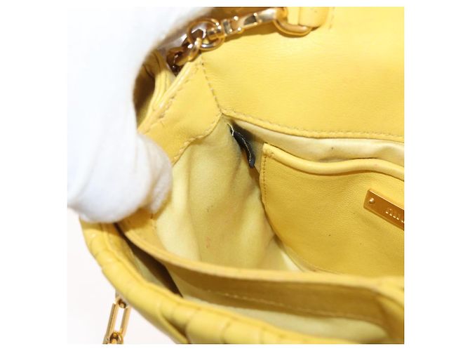 Bolso de hombro de cuero Matelassé Miu Miu con cadena, dorado amarillo, Auth 178934A - vista 21