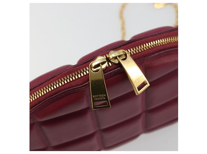 Bottega Veneta Bolsa de corrente meia-lua acolchoada em couro Bordeaux ouro Auth 177240A Dourado - vista 10