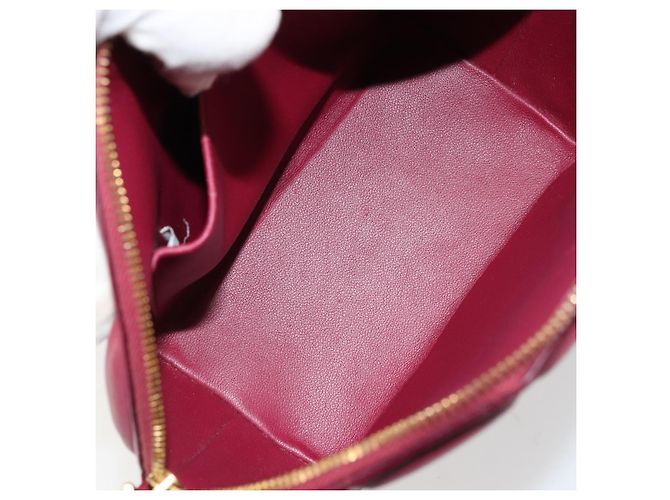 Bottega Veneta Bolsa de corrente meia-lua acolchoada em couro Bordeaux ouro Auth 177240A Dourado - vista 11