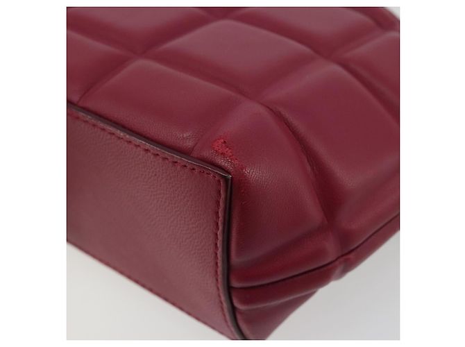 Bottega Veneta Bolsa de corrente meia-lua acolchoada em couro Bordeaux ouro Auth 177240A Dourado - vista 15