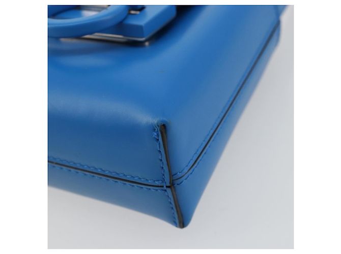 Borsa a mano Gancini in pelle blu argento Auth 177222A di Salvatore Ferragamo - vista 10