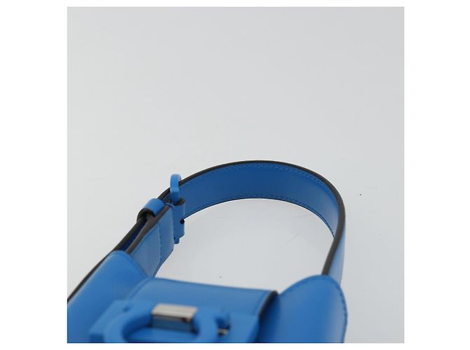 Borsa a mano Gancini in pelle blu argento Auth 177222A di Salvatore Ferragamo - vista 8
