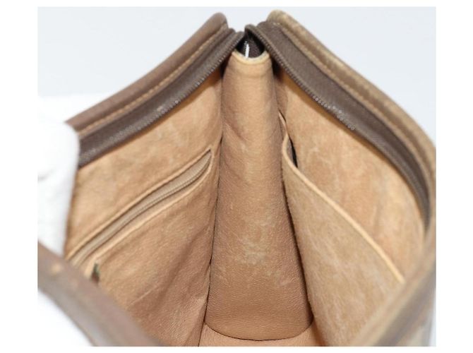 GUCCI GG Supreme Clutch Bag PVC Beige Oro 97 01 038 Auth 177482 D'oro - vista 17