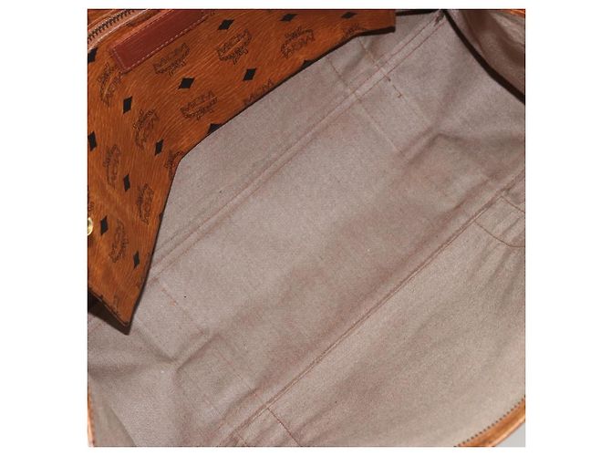 Borsa Tote MCM Vicetos Logogram in pelle PVC marrone oro Auth BA12397A D'oro - vista 17