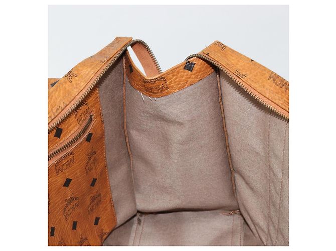 Borsa Tote MCM Vicetos Logogram in pelle PVC marrone oro Auth BA12397A D'oro - vista 18