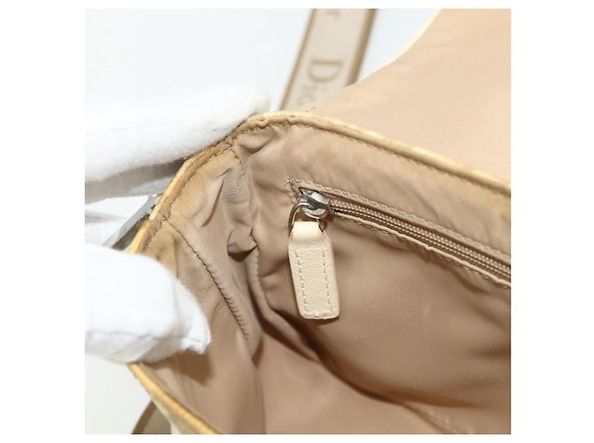 Borsa a Spalla in Tela Trotter Christian Dior PVC Beige Argento Auth 177983A - vista 19