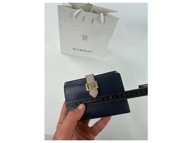 Vintage Givenchy Grained Leather Bifold Wallet Navy Blue - view 7