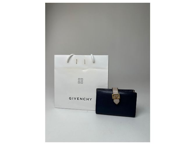 Vintage Givenchy Grained Leather Bifold Wallet Navy Blue - view 9