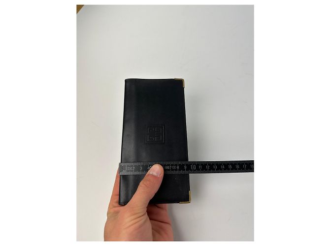 Vintage Givenchy 4G Logo Leather Long Wallet Black - view 8