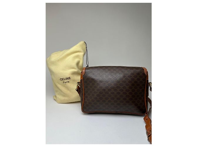 Céline Borsa a tracolla in tela Macadam vintage Celine marrone scuro - vista 15