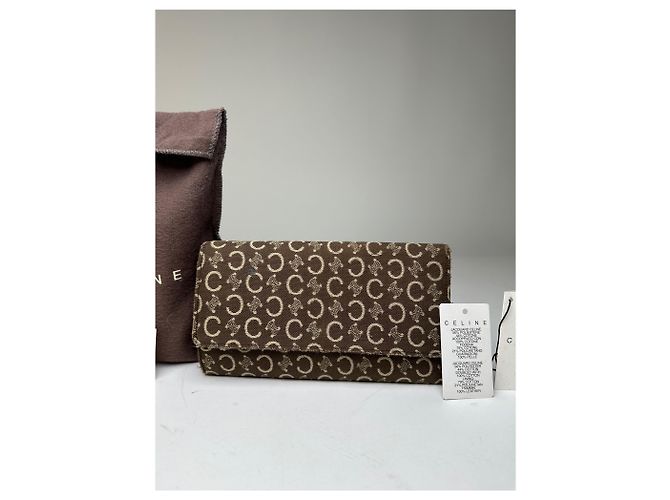 Edge Céline Vintage Celine Macadam Canvas Continental Wallet Brown - view 11