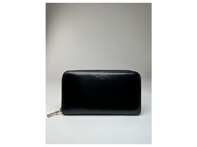 Vintage Emilio Pucci Black Leather Zip-Around Wallet - view 10