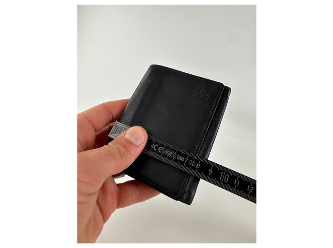 Vintage Givenchy 4G Logo Leather Bifold Wallet Navy Blue - view 7