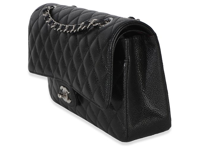 Timeless Borsa Chanel in caviar nero trapuntato medio classico con doppio flap - vista 3