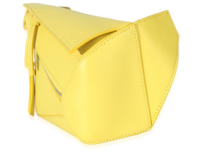 Loewe Mini Puzzle Edge Bumbag in pelle di vitello gialla Giallo - vista 3