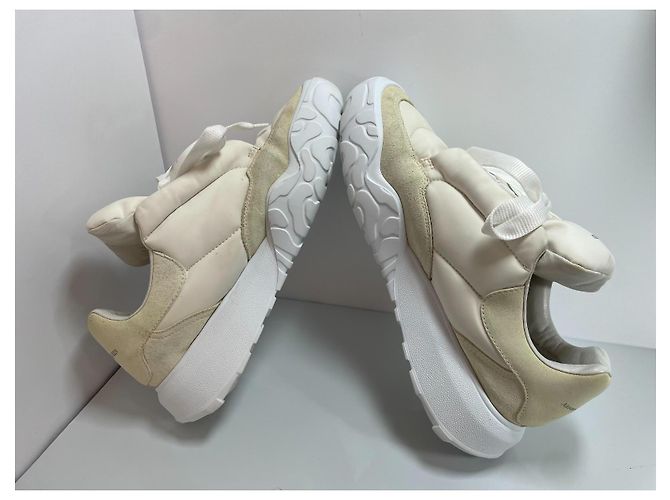 Alexander McQueen Sneakers Puffy in suede - Beige - vista 11