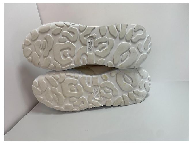 Alexander McQueen Sneakers Puffy in suede - Beige - vista 12