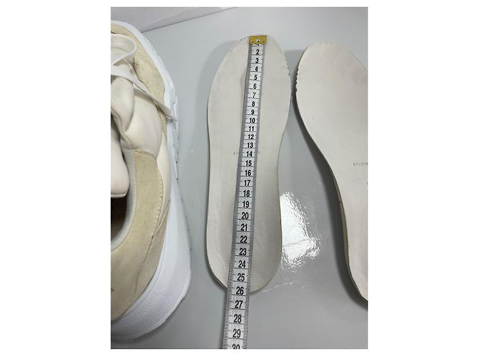 Alexander McQueen Sneakers Puffy in suede - Beige - vista 16