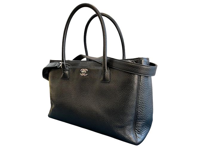 Chanel Medium Executive Cerf Tote aus Kalbsleder 2014 - Ansicht 2