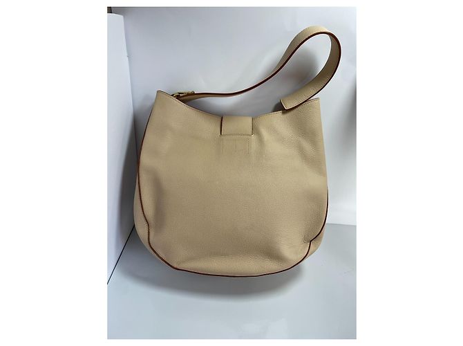 Borsa a tracolla MCM Patricia Hobo in pelle - Beige - vista 3