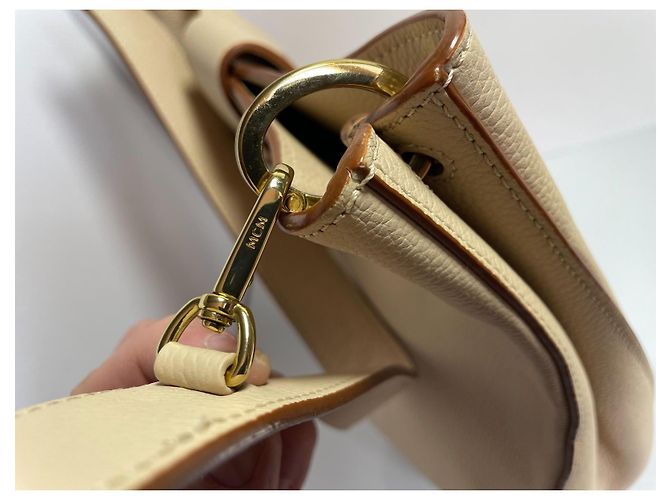 Borsa a tracolla MCM Patricia Hobo in pelle - Beige - vista 7