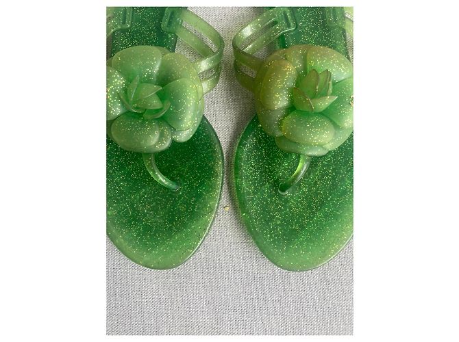Infradito Chanel Camélia Verde Glitter - vista 8