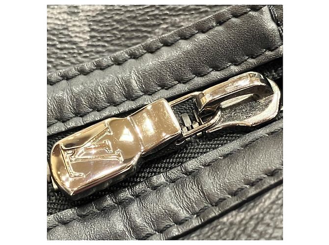 Borsa a Spalla Odyssée PM di Louis Vuitton Marrone Monogramma - vista 6