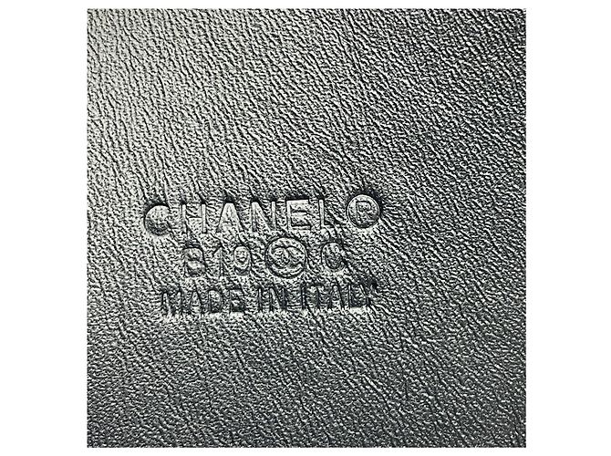 Breiter Gürtel aus echtem Leder Chanel 2019 in Weiß / Silber mit CC-Logo - Ansicht 5