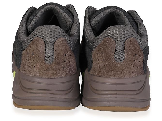 Adidas - Yeezy Boost 700 'Mauve' (11.5 US) - vista 2