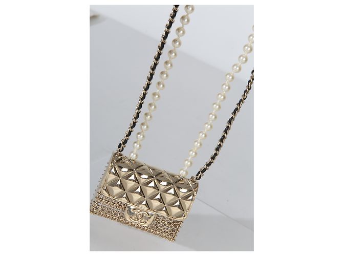Timeless Collana a forma di borsa a flap Chanel placcata oro 2022 - vista 5