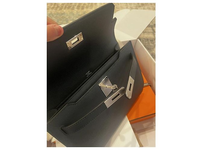 Hermès Kelly Dépêches 25 Nero Pelle Togo - vista 10