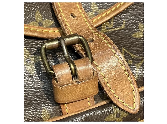 Borsa a Spalla Saumur 30 di Louis Vuitton Marrone Monogramma - vista 7