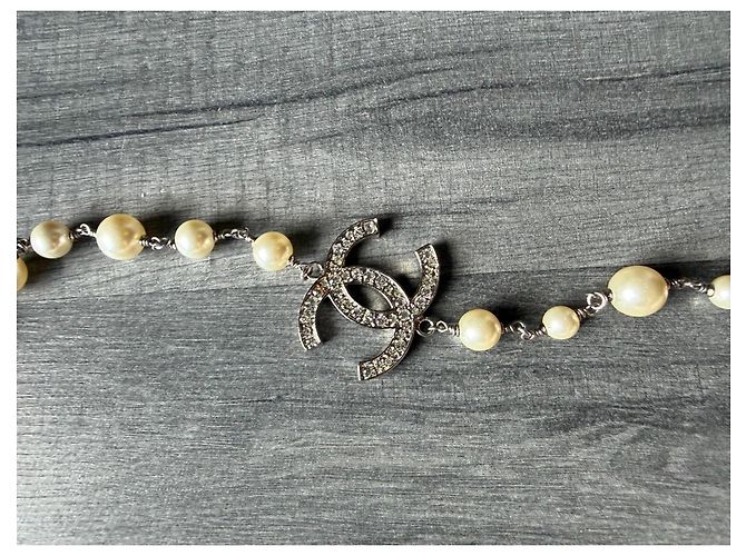 Collana Chanel Perle e Camelia in Cristalli Argento Bianco - vista 3