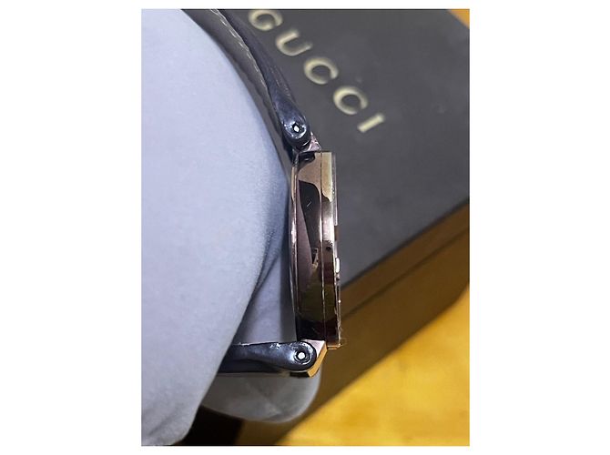 Gucci G-Timeless Uhr Braun Grau - Ansicht 13