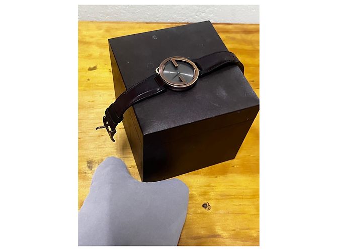 Gucci G-Timeless Uhr Braun Grau - Ansicht 9