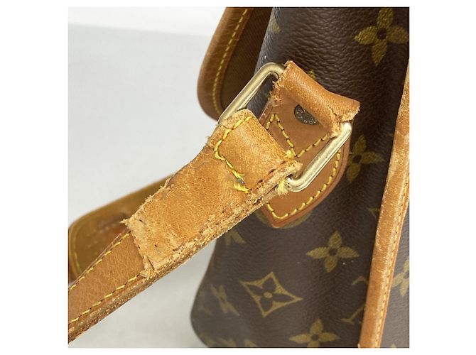 Borsa a Spalla Gibeciere GM Monogramma Louis Vuitton Marrone - vista 8