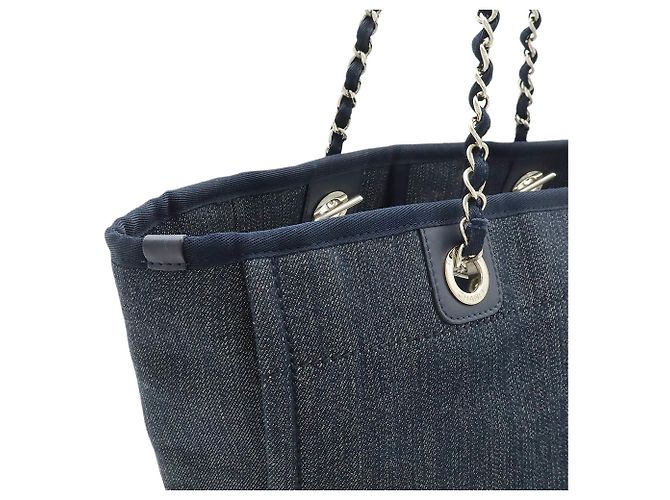 Borsa Tote MM Deauville di Chanel Blu navy - vista 6
