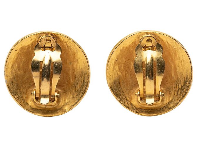 Orecchini rotondi a clip in oro placcato con CC dorato di Chanel D'oro - vista 2