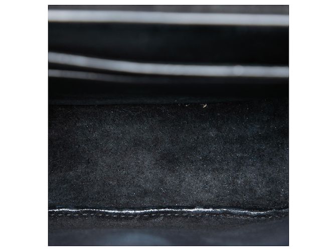 Borsa a tracolla Kaia Monogram in pelle di coccodrillo nera di Saint Laurent Nero - vista 4