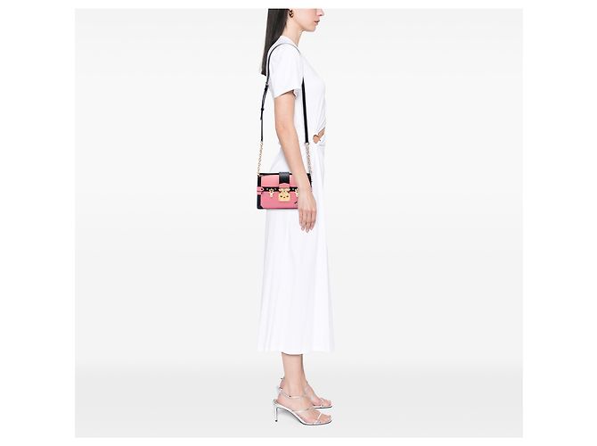 Clutch Trunk Epi Rosa Louis Vuitton - vista 6