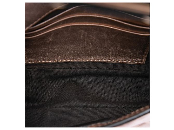 Borsa Baguette in pelle metallica goffrata Zucca mini rosa Fendi - vista 4