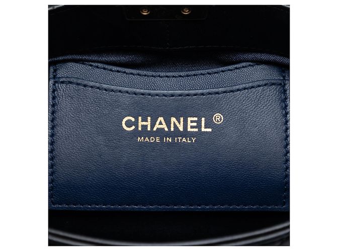 Vanity Chanel Nero CC in Pelle di Agnello Elegante Custodia per Trucco con Catena - vista 5