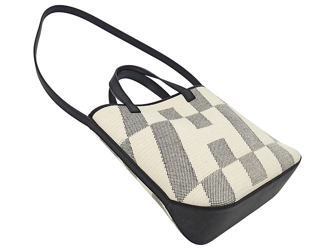 Hermès Schwarze Handtasche HERMES - Ansicht 4