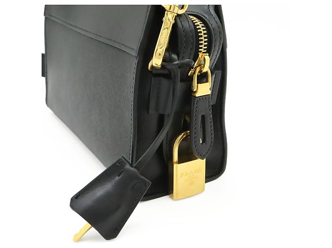 Esplanade Schultertasche von Prada - Ansicht 6